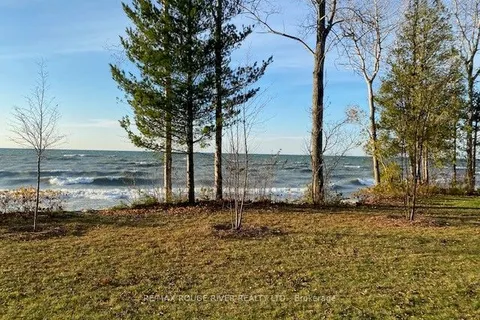 207 SUZANNE MESS Boulevard, Cobourg, ON K9A 3L3