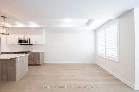 313 Mullighan Gdns, Peterborough, ON K9K 0G3