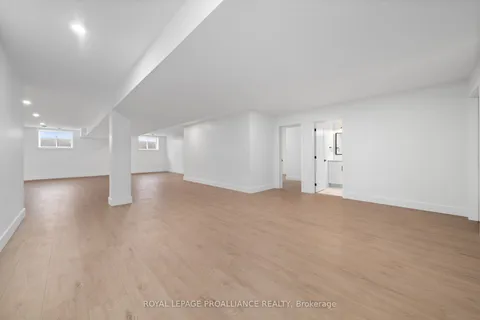 235 Michael's Way, Prince Edward County, ON K0K 1L0