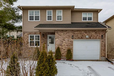 625 Main St, Woodstock, ON N4T 1M3