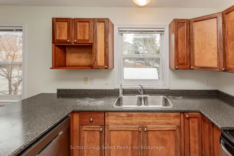 625 Main St, Woodstock, ON N4T 1M3