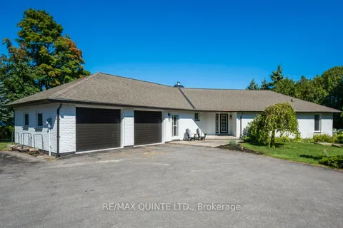 1190 County 3 Road, Prince Edward County, ON K8N 4Z1