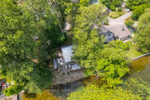 142 Outlet Road, Prince Edward County, ON K0K 1P0