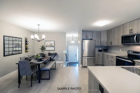 27 Parkland Circle, Quinte West, ON K8V 0R3