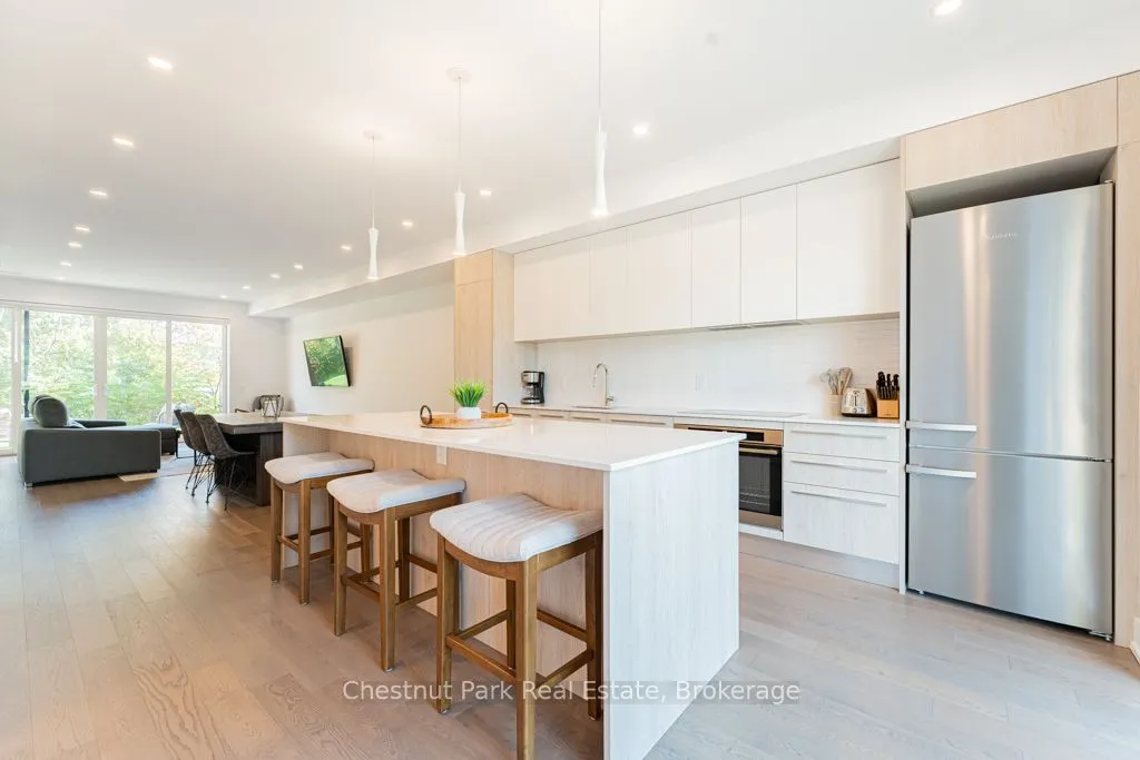 29 ROCKMOUNT Crescent, ON P1P 0A6