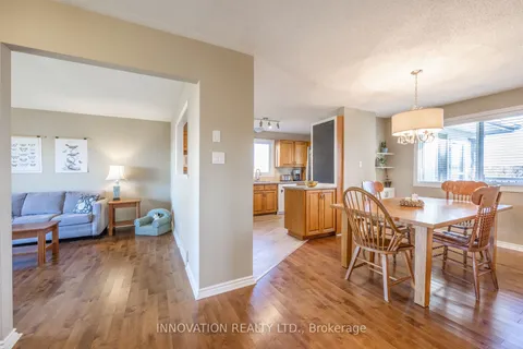 528 River Rd, Mississippi Mills, ON K0A 1A0