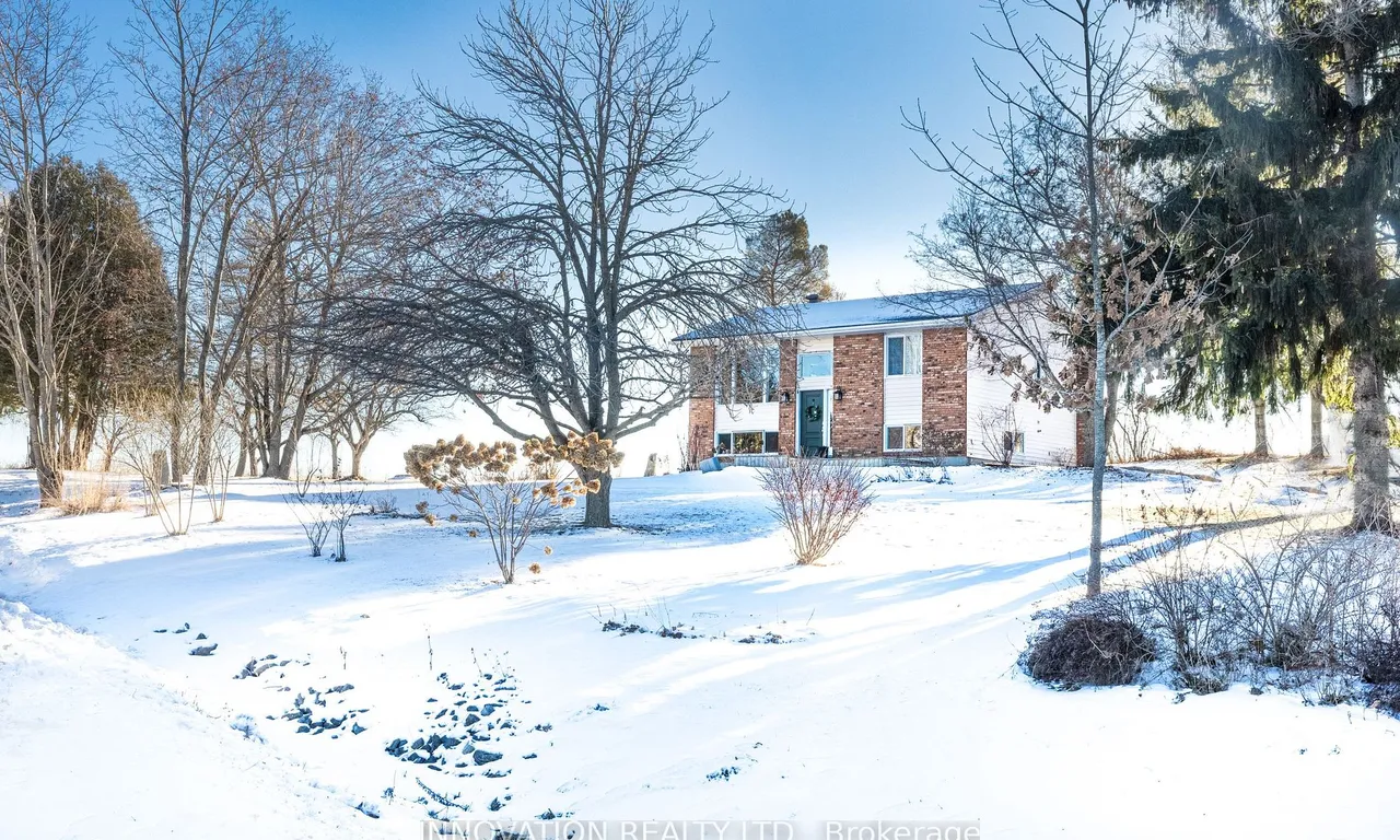 528 River Rd, Mississippi Mills, ON K0A 1A0