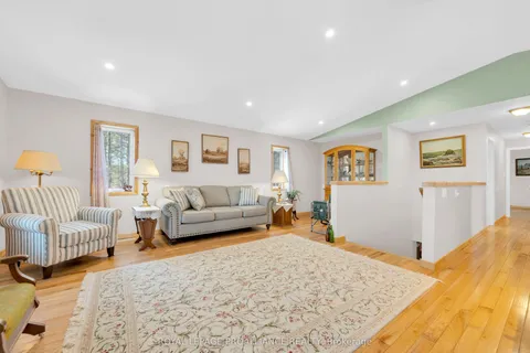 112 Moores Road, Tweed, ON K0K 3J0