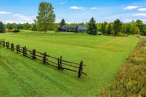 317343 3RD Line, Meaford, ON N4L 1W7