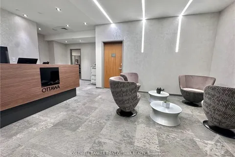 101 QUEEN St, Ottawa Centre, ON K1P 0B7