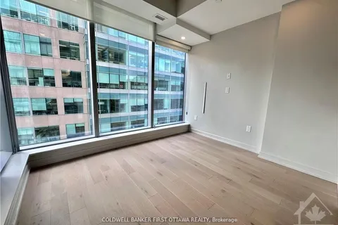 101 QUEEN St, Ottawa Centre, ON K1P 0B7