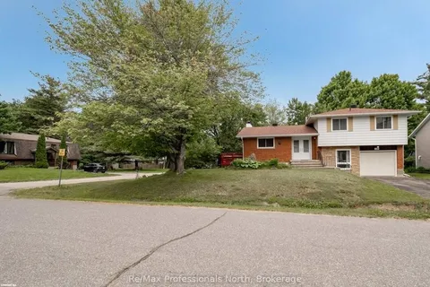 600 David Street, Gravenhurst, ON P1P 1M2