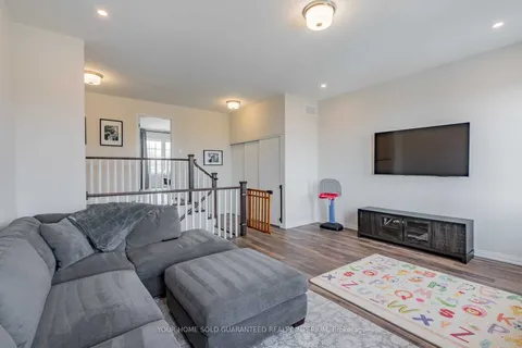 21 Corbett St, Port Hope, ON L1A 0E4