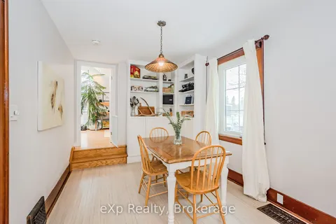 32 Tiffany St, Guelph, ON N1H 1X5