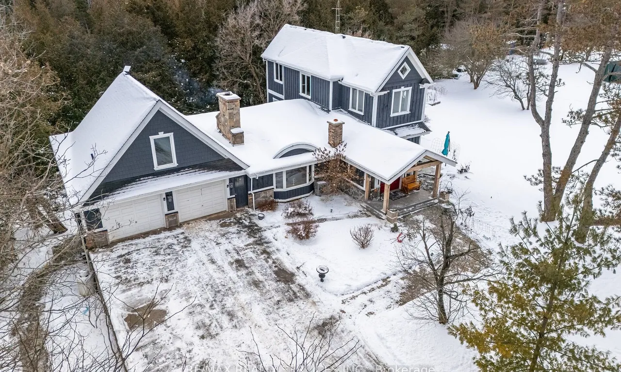 7 Shell Cres, Mono, ON L9W 2Y8