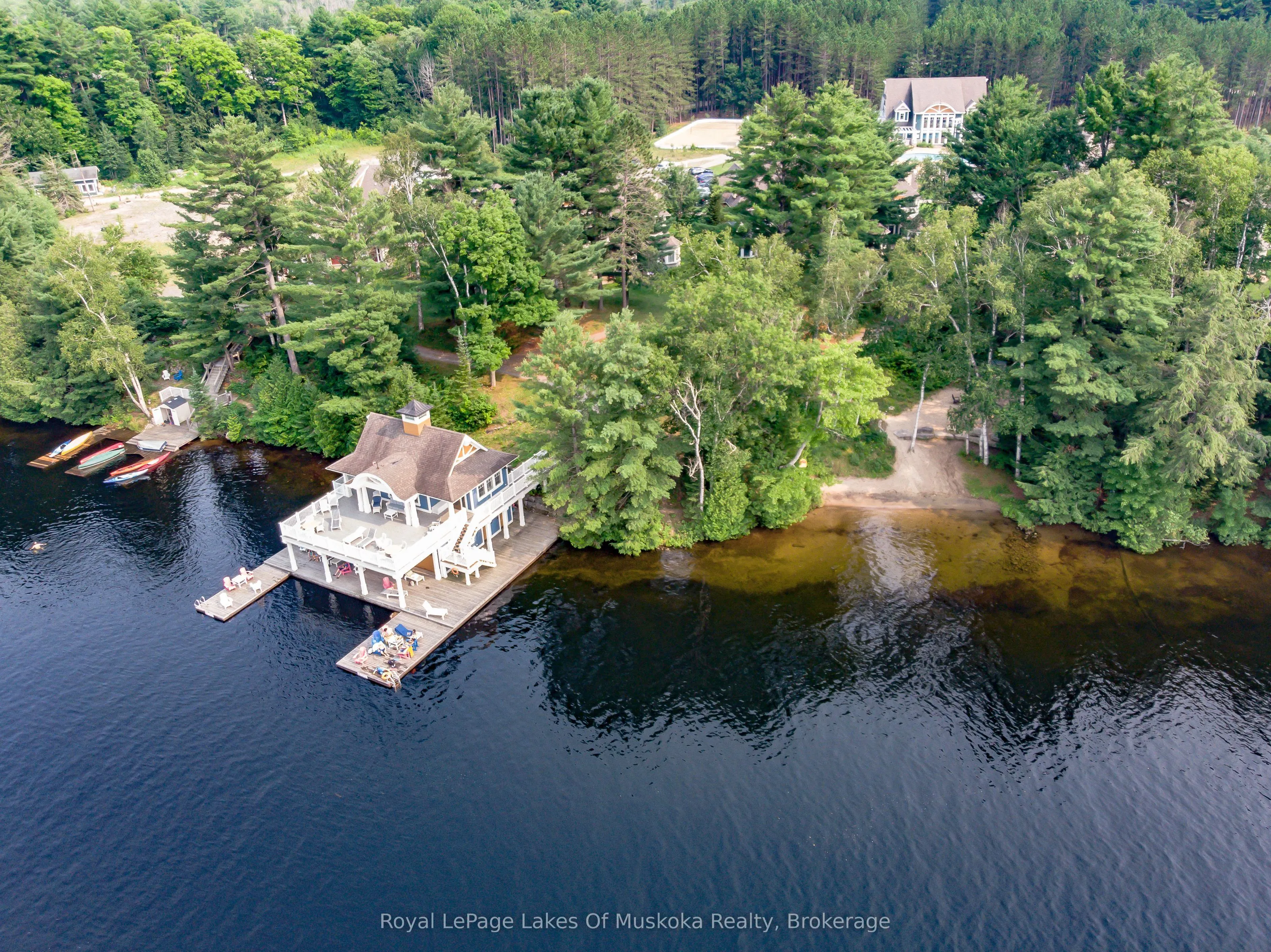 1020 BIRCH GLEN Road, Lake of Bays, ON P0B 1A0