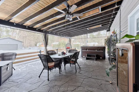 296 Black Bay Road, Petawawa, ON K8H 2W8