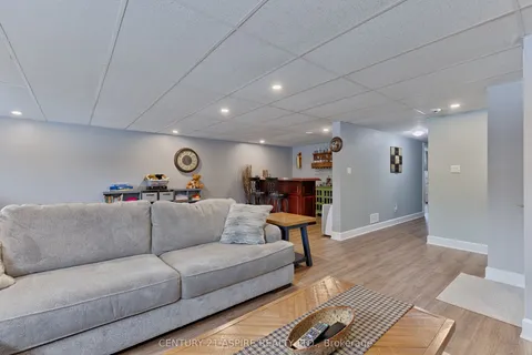296 Black Bay Road, Petawawa, ON K8H 2W8