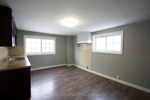 117 Sixth St, Cornwall, ON K6J 2W7