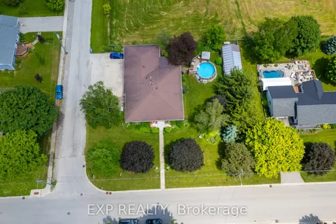 43 George Street, Minto, ON N0G 1Z0