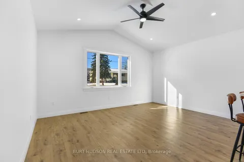 13 Victoria Street, Athens, ON K0E 1B0