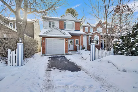 56 FORESTVIEW Cres, Bells Corners and South to Fallowfield, ON K2H 9P5