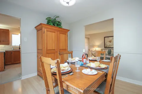 56 FORESTVIEW Cres, Bells Corners and South to Fallowfield, ON K2H 9P5