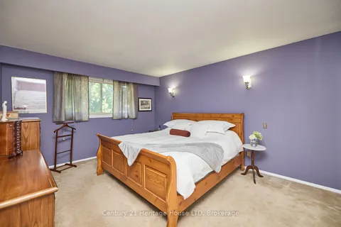21 Windermere Crt, Welland, ON L3C 5V4