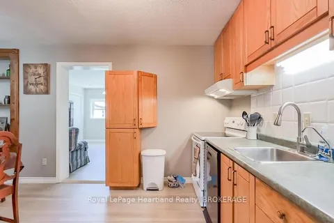 4 Ducharme Crescent, Bluewater, ON N0M 1G0