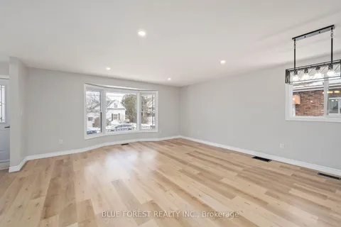 69 PARK Ave, St. Thomas, ON N5R 4V9