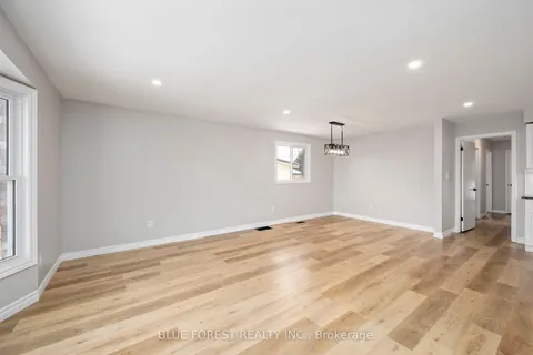 69 PARK Ave, St. Thomas, ON N5R 4V9