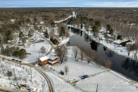 1002 Cowbell Lane, Gravenhurst, ON P0E 1N0