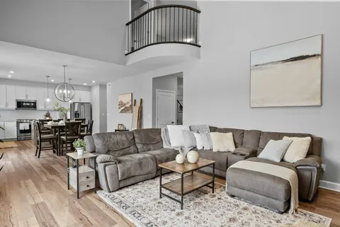 724 Riverview Way, Kingston, ON K7K 0J2