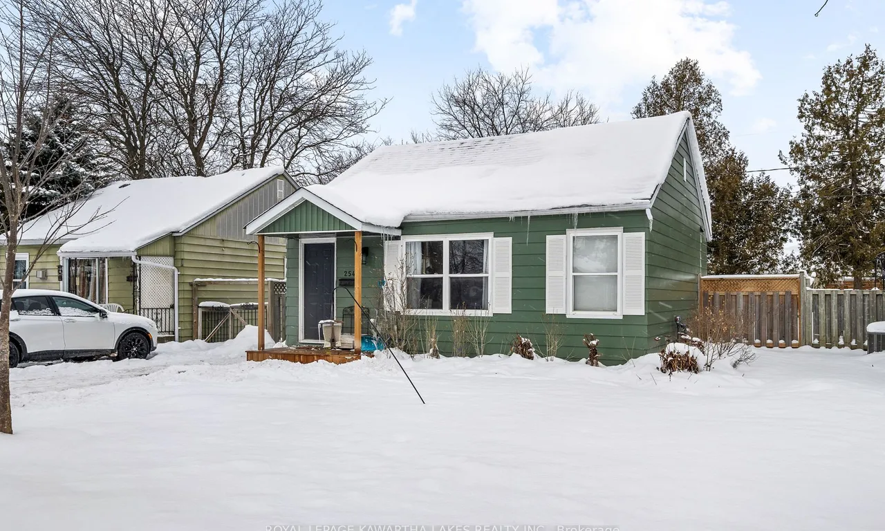 254 Princess Elizabeth Cres, Kawartha Lakes, ON K9V 1P1