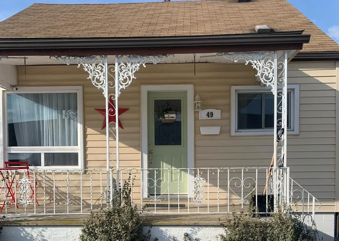 49 Ninth Ave, Brantford, ON N3S 1E2