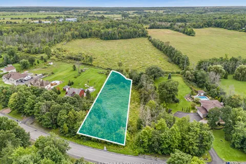 397 Lecours Street, Champlain, ON K0B 1K0