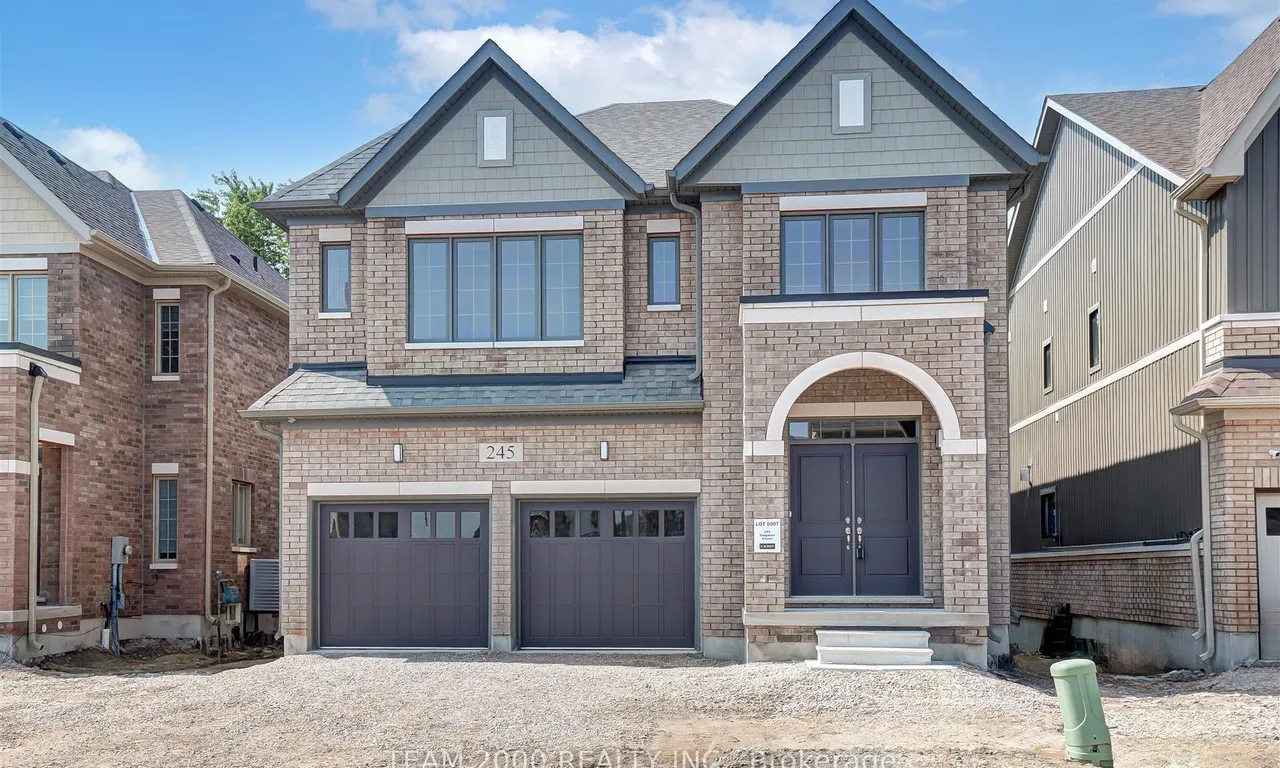 245 Dingman St, Wellington North, ON N0G 1A0