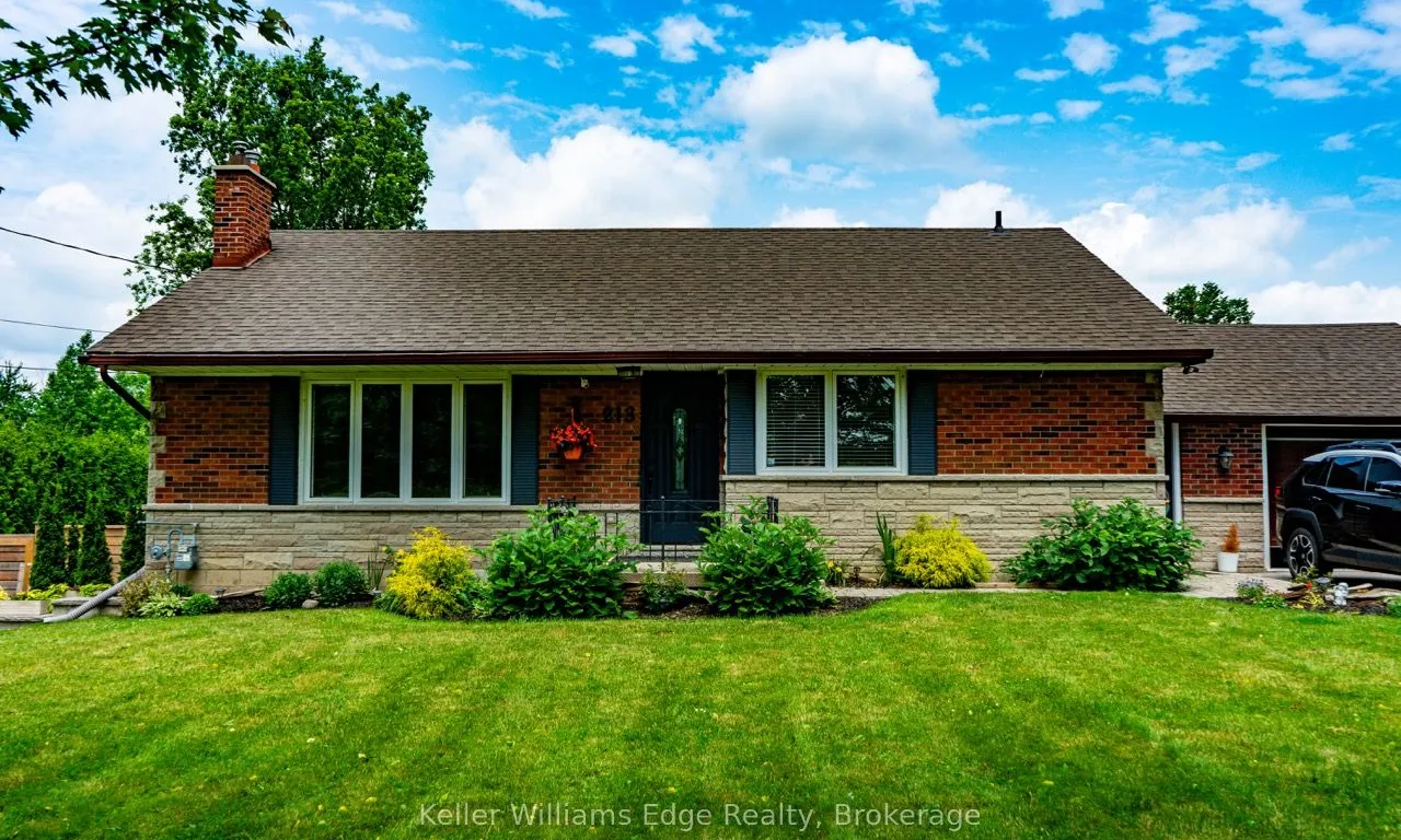 213 CONCESSION 4 Rd, Hamilton, ON L8B 1J2