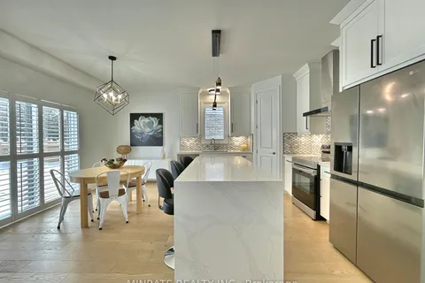 2149 Linkway Blvd, London, ON N6K 0K8