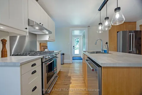 31 Wellington St, Middlesex Centre, ON N0L 1E0