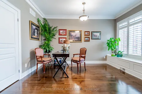 43 Cherry Ridge Boulevard, Pelham, ON L0S 1C0