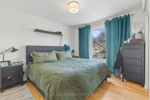 45 Greendale Dr, Hamilton, ON L9C 4R5