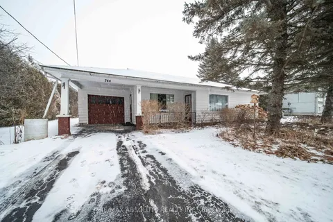 744 Laval St, Casselman, ON K0A 1M0