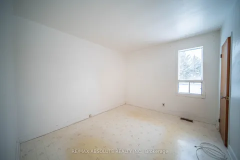 744 Laval St, Casselman, ON K0A 1M0