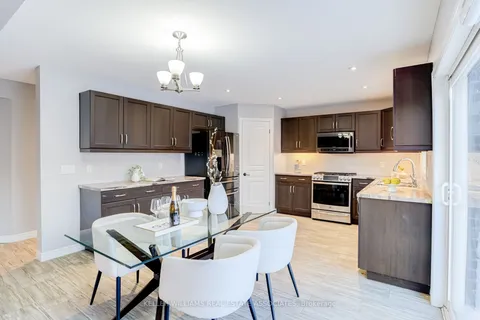 10 Stuckey Lane, East Luther Grand Valley, ON L9W 6W5