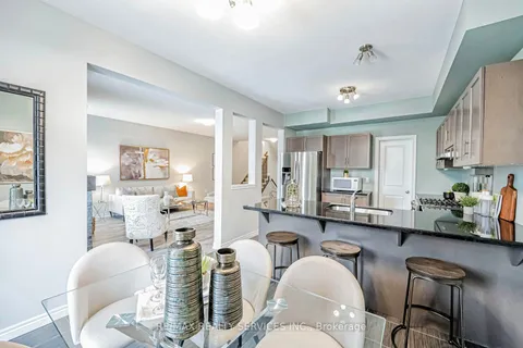 26 Winslow Way, Hamilton, ON L8J 0G9