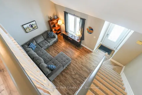 1890 6th Ave, Owen Sound, ON N4K 5H9