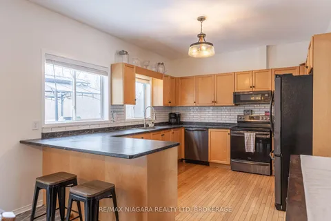 268 Neva Rd, Fort Erie, ON L0S 1N0