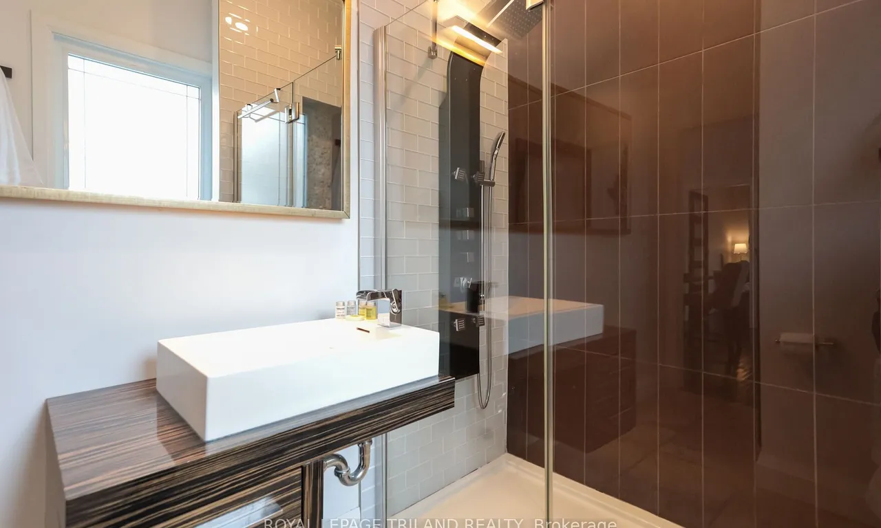 Duplex living room at 775 Colborne St London