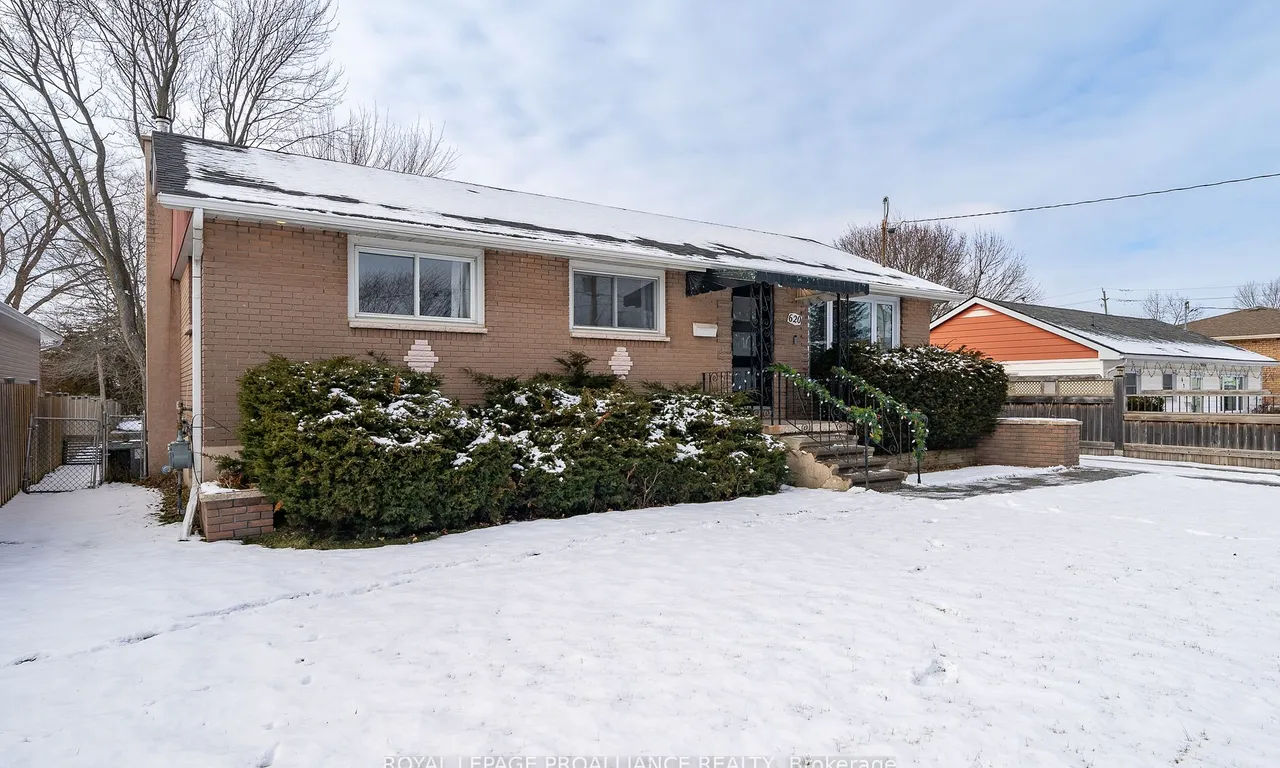 620 Sidney St, Belleville, ON K8P 4A6